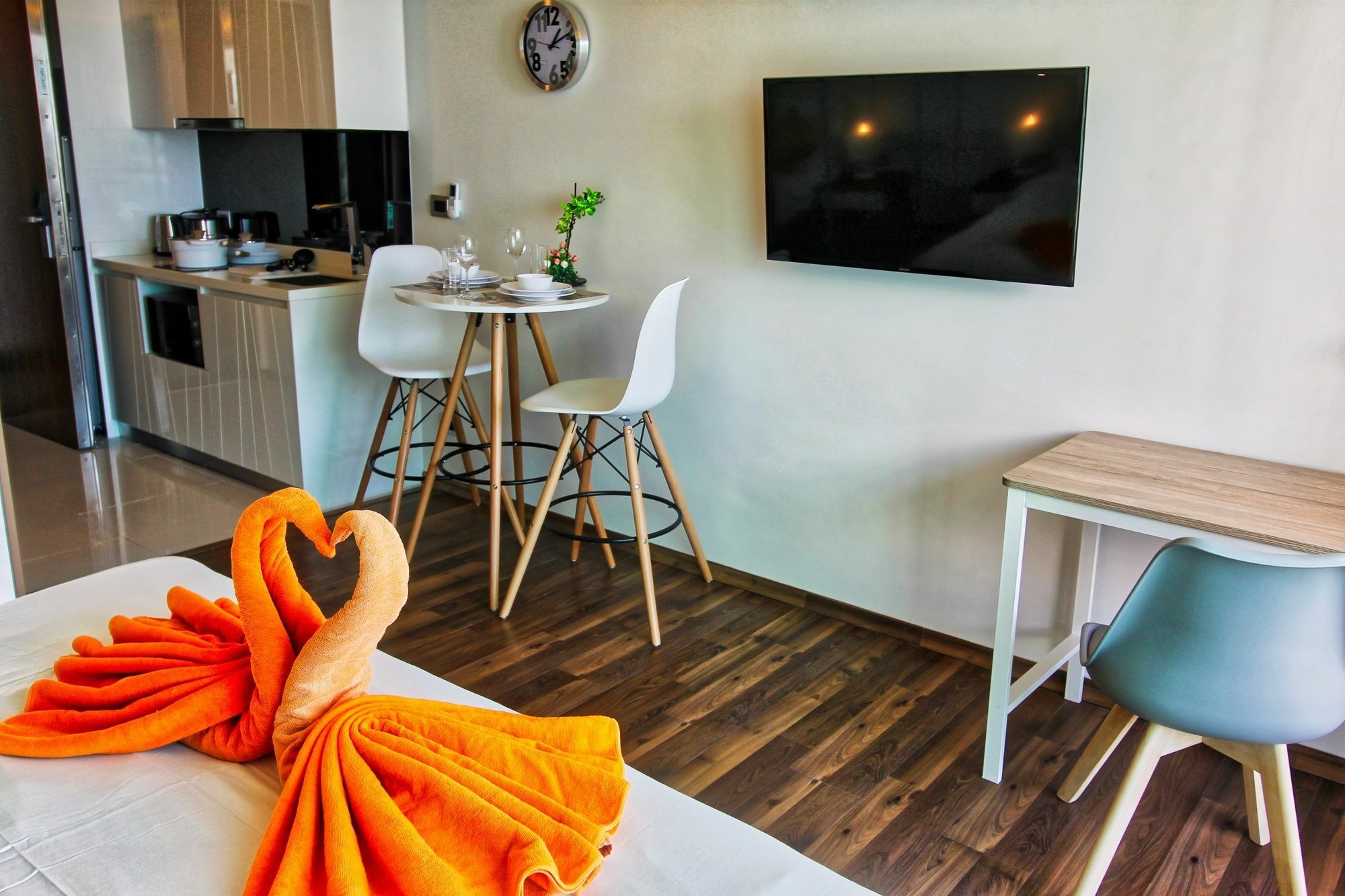 The Peak Towers Pattaya Apartamento Exterior foto